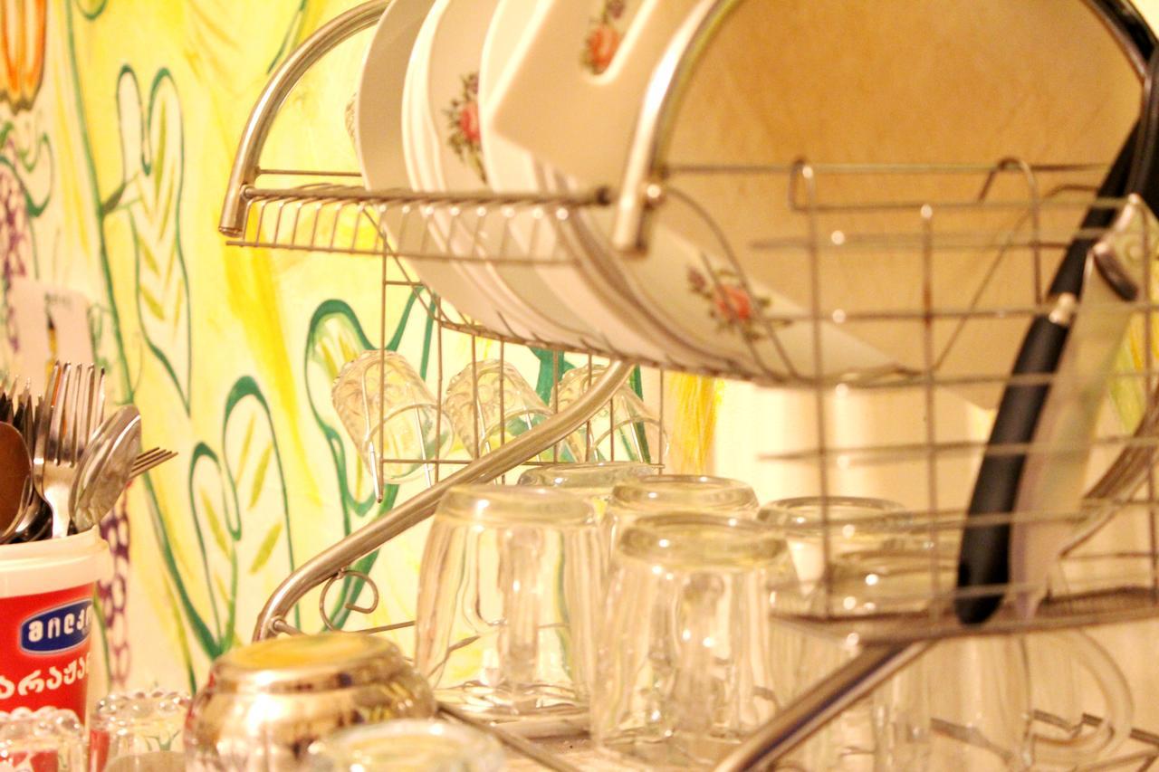 Sheni Hostel Тбилиси Екстериор снимка