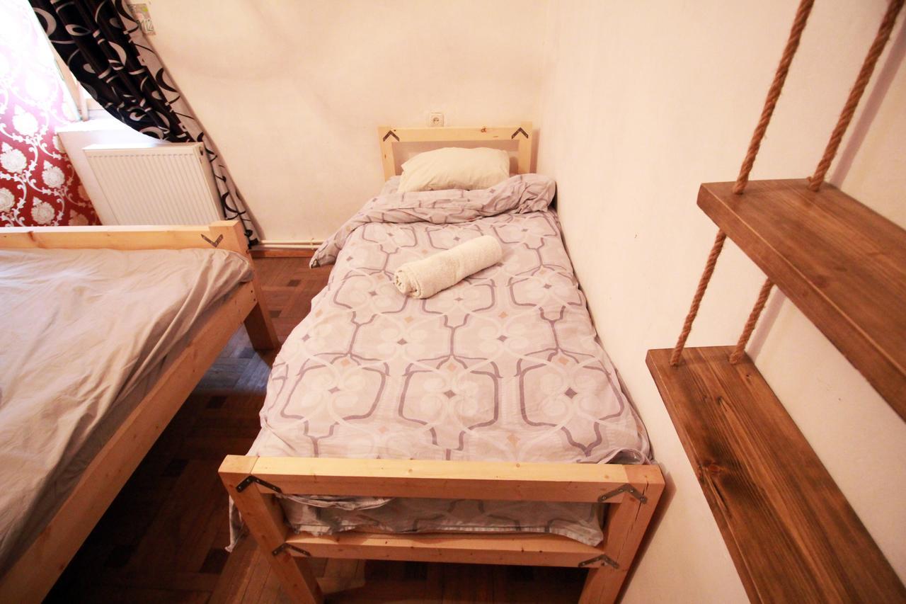 Sheni Hostel Тбилиси Екстериор снимка
