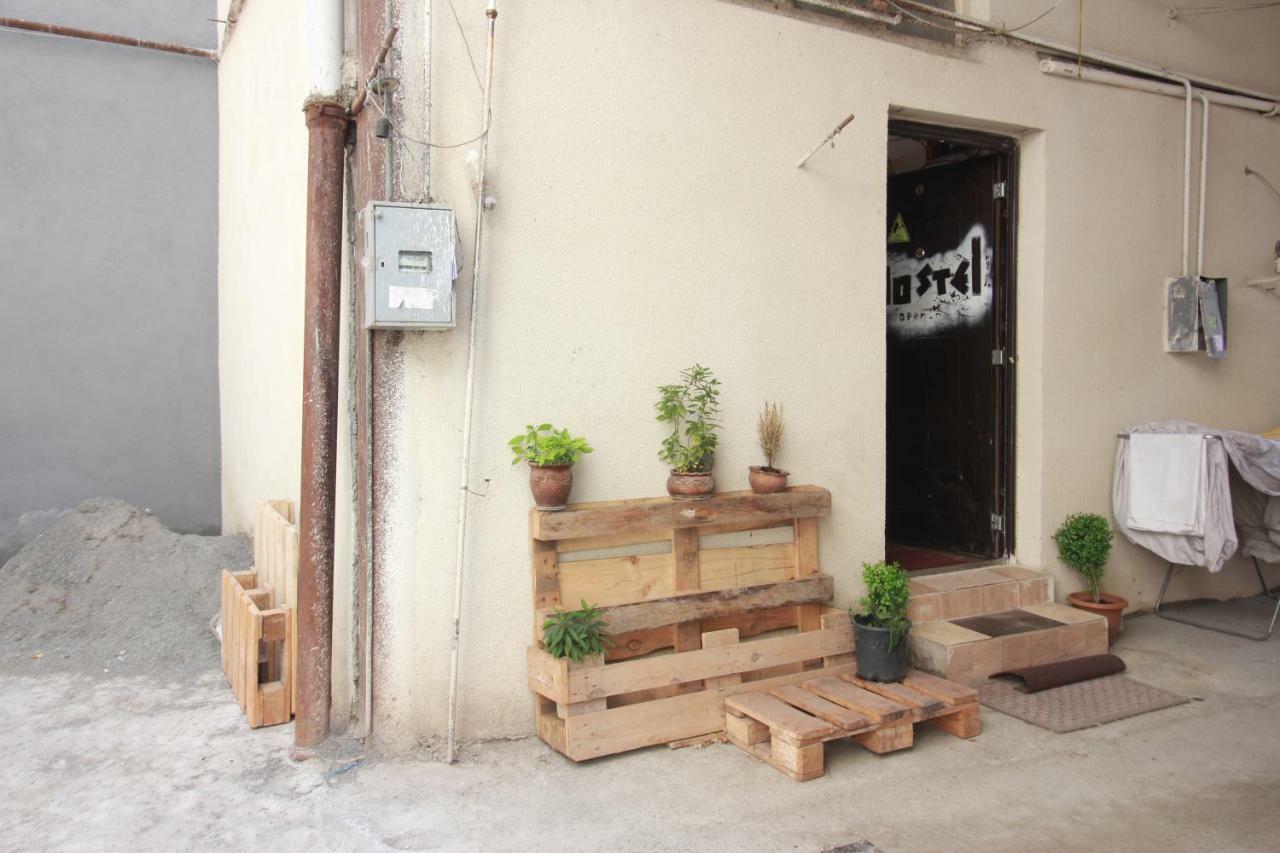 Sheni Hostel Тбилиси Екстериор снимка